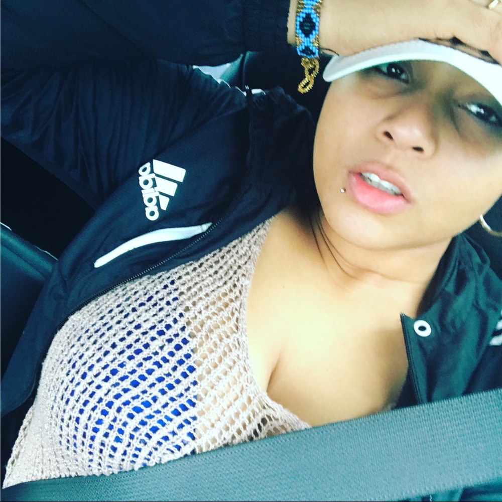 Meet your Posher, Bbonaida